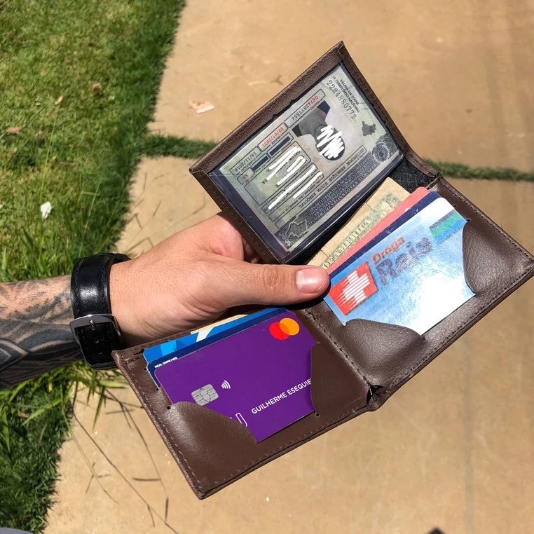 Carteira Masculina Couro Ecológico Premium com Porta Cartões